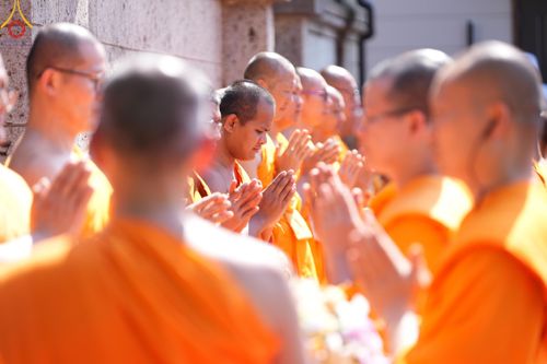 ภาพ No.141731:พิธีประดิษฐานลูกนิมิตมหาสมบัติ  ผูกสีมา สถาปนาอุโบสถ "บูชาธรรม 80 ปี หลวงพ่อธัมมชโย" ณ วัดพระธรรมกายโทชิหงิ ประเทศญี่ปุ่น วันอาทิตย์ที่ 16 มิถุนายน พ.ศ. 2567