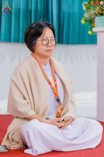 ภาพ No.284453:วันพุธที่ 17  ธันวาคม พ.ศ.2568  พิธีปลงผมนาคธรรมทายาท  โครงการบรรพชาสามเณรและบวชอุบาสิกาแก้ว  ณ วิทยาลัยศรีวิจายา (Sekolah Tinggi Agama Buddha Negeri Sriwijaya) เมืองตังเกอรัง จังหวัดบันเตน ประเทศอินโดนีเซีย