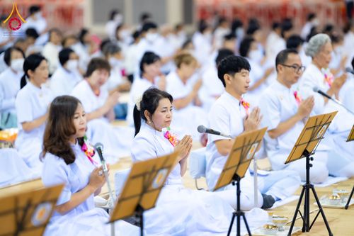 ภาพ No.121211:พิธีถวายภัตตาหารเป็นสังฆทาน แด่คณะพระธรรมยาตราฯ ในโครงการธรรมยาตรากตัญญูบูชา มหาปูชนียาจารย์ พระมงคลเทพมุนี(สด จนฺทสโร) พระผู้ปราบมาร อนุสรณ์สถาน 7 แห่ง ปีที่ 12 วันที่ 30 มกราคม พ.ศ. 2567 ณ สภาธรรมกายสากล วัดพระธรรมกาย