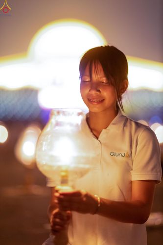 ภาพ No.308093:วันที่ 31 มกราคม พ.ศ. 2569 พิธีจุดประทีปธรรมถวายเป็นพุทธบูชา  และบูชาธรรมมหาปูชนียาจารย์ (ภาพชุดที่ 3) ณ วัดพระธรรมกาย ปทุมธานี ในโครงการธรรมยาตรา กตัญญูบูชา มหาปูชนียาจารย์ พระมงคลเทพมุนี(สด จนฺทสโร) พระผู้ปราบมาร อนุสรณ์สถาน 7 แห่ง ปีที่ 14