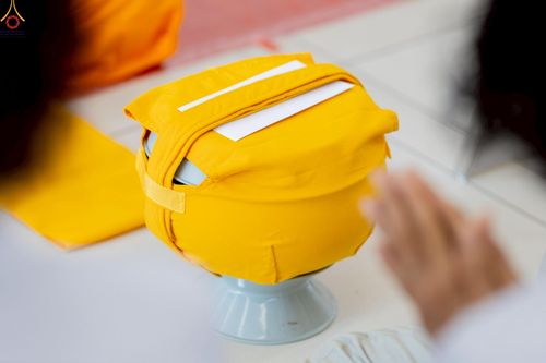 ภาพ No.229211:วันเสาร์ที่ 14 มิถุนายน พ.ศ. 2568 พิธีบรรพชา , พิธีถวายบาตร , พิธีอุปสมบท ในโครงการบรรพชาอุปสมบทหมู่ ผู้บริหารรุ่นที่ 15 และ อุดมศึกษา รุ่นที่ 52 ณ โบสถ์พระไตรปิฎก วัดพระธรรมกาย