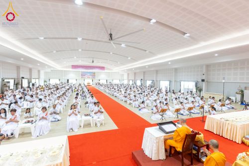 ภาพ No.254858:วันที่ 15 ตุลาคม พ.ศ. 2568 พิธีบรรจุพระบรมสารีริกธาตุภายในพระเกตุองค์พระประธาน สมโภชพระประธาน พระธรรมกาย ณ ศูนยอบรมเยาวชนกาญจนบุรี