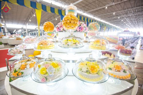 ภาพ No.126686:พิธีบูชาข้าวพระ ในวันอาทิตย์ต้นเดือนที่ 3 มีนาคม พ.ศ. 2567 ณ วัดพระธรรมกาย จ.ปทุมธานี