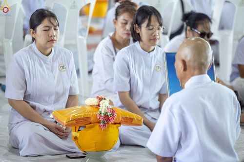 ภาพ No.232335:วันเสาร์ที่ 5 กรกฎาคม พ.ศ. 2568 พิธีบรรพชาอุปสมบท ธรรมทายาท โครงการบรรพชาอุปสมบทหมู่ รุ่นเข้าพรรษา ,  โครงการบวชพระนานาชาติ AEC & WAB รุ่นที่ 9 ณ วัดพระธรรมกาย