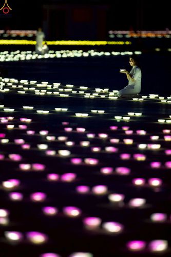 ภาพ No.241040:วันพุธที่ 27 สิงหาคม พ.ศ. 2568 พิธีจุดประทีป ในวันธรรมชัย ณ วัดพระธรรมกาย