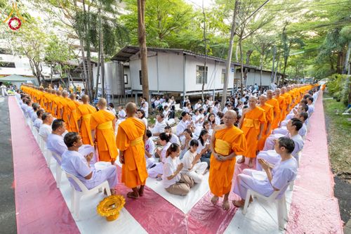 ภาพ No.135776:พิธีปลงผมธรรมทายาท โครงการบรรพชาและอุปสมบทหมู่ รุ่นบูชาธรรม 80 ปี หลวงพ่อธัมมชโย ณ หมู่บ้านบรรลุธรรม วัดพระธรรมกาย วันที่ 7 เมษายน พ.ศ. 2567