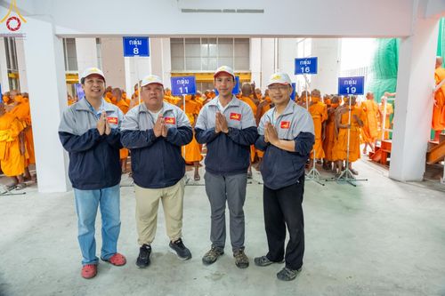 ภาพ No.120909:V.20 เป็นปลื้ม การเตรียมงาน เก็บงาน การรับบุญของเจ้าหน้าที่หน่วยงานต่างๆ เพื่อโครงการธรรมยาตรา กตัญญูบูชา มหาปูชนียาจารย์ พระมงคลเทพมุนี (สด จนฺทสโร) พระผู้ปราบมาร อนุสรณ์สถาน 7 แห่ง ปีที่ 12 ระหว่างวันที่ 2 - 31 มกราคม พ.ศ.2567