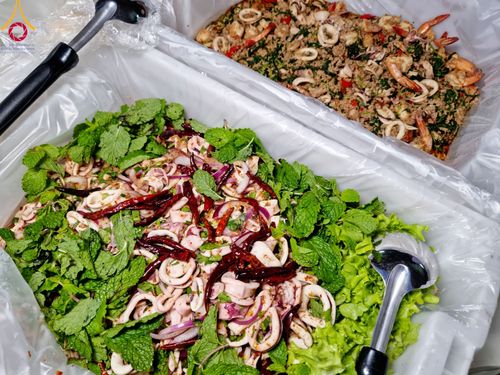 ภาพ No.113690:พิธีถวายภัตตาหารเป็นสังฆทาน แด่คณะพระธรรมยาตรา ปีที่ 12 วันที่ 17 มกราคม พ.ศ. 2567 ณ วัดโบสถ์(บน) บางคูเวียง จ.นนทบุรี