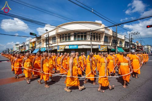 ภาพ No.211426:วันอาทิตย์ที่ 16 มีนาคม พ.ศ. 2568 ธรรมยาตราอัญเชิญพระบรมสารีริกธาตุ รอบเมืองปัตตานี ประดิษฐาน ณ ปทุมเจดีย์ เจดีย์พระพุทธเจ้า 5 พระองค์  ศูนย์อบรมเยาวชนปัตตานี