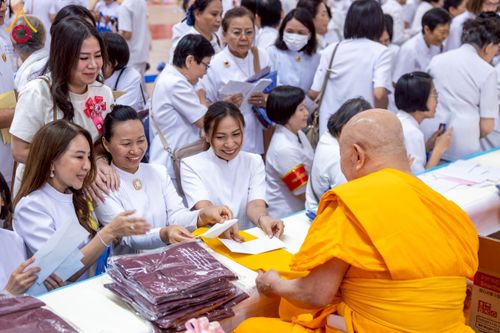 ภาพ No.232575:วันอาทิตย์ที่ 6 กรกฏาคม พ.ศ. 2568 พิธีมุทิตาสักการะพระครูสัญญาบัตร ปีพุทธศักราช 2568 ณ ห้องแก้วสารพัดนึก2 สภาธรรมกายสากล วัดพระธรรมกาย