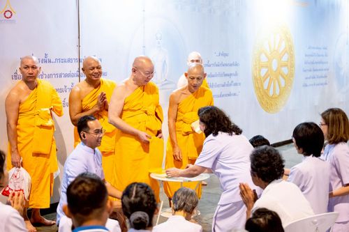 ภาพ No.244467:วันที่ 7 กันยายน พ.ศ. 2568 พิธีฉลองชัยสวดมนต์บทธัมมจักกัปปวัตตนสูตร 7,681,108,108 จบ ณ มหารัตนวิหารคด วัดพระธรรมกาย