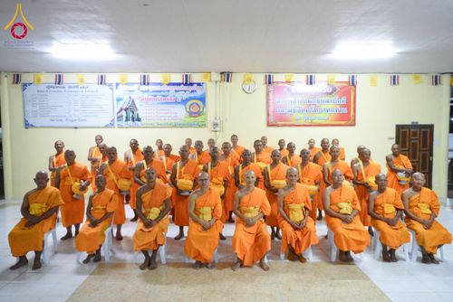 ภาพ No.278158:วันเสาร์ที่ 6 ธันวาคม พ.ศ. 2568 พิธีเวียนประทักษิณ ขอขมามอบผ้าไตร บรรพชาอุปสมบทหมู่ธรรมทายาท จำนวน 53 รูป โครงการอุปสมบทหมู่ รุ่นบูชาธรรมมหาปูชนียาจารย์ ประจำปี 2568 จังหวัดสระบุรี