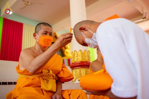 ภาพ No.75990:พิธีบรรพชาสามเณร ณ วัดปันชารี สันติปูร์ อรัญกฏิ เมืองคาร์กาชารี ประเทศบังกลาเทศ วันที่ 10 กุมภาพันธ์ พ.ศ. 2566