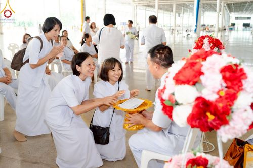 ภาพ No.223211:วันที่ 2 -10 พฤษภาคม พ.ศ. 2568 พิธีตัดปอยผม ปลงผม พิธีขอขมาลาอุปสมบทอุทิศชีวิต ของอุบาสก พิสิทธิ์ หมื่นแกล้ว  ณ วัดพระธรรมกาย