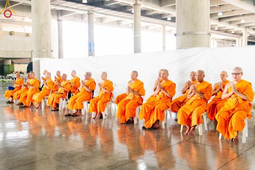 ภาพ No.59414:การอบรมอาสาสมัคร  เตรียมงานและจัดถวายภัตตาหาร แด่พระสังฆาธิการ 10,000 กว่าวัดทั่วประเทศ ในวันที่ 21-22 เมษายน พ.ศ.2567 เพื่องานวันคุ้มครองโลก จัดโดย ชมรมพุทธศาสตร์สากลฯ