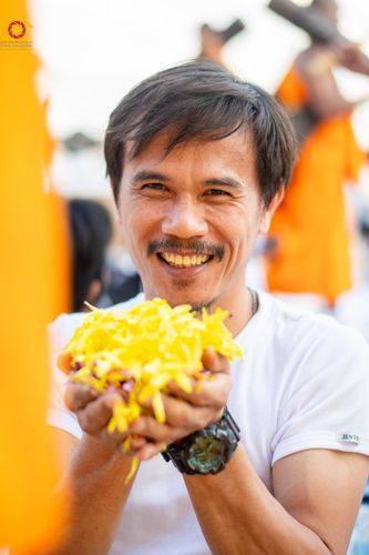 ภาพ No.206141:HAPPY FACE @ธรรมยาตรา # 1 ในโครงการธรรมยาตรา กตัญญูบูชา มหาปูชนียาจารย์ พระมงคลเทพมุนี(สด จนฺทสโร) พระผู้ปราบมาร อนุสรณ์สถาน 7 แห่ง ปีที่ 13 ระหว่างวันที่ 2-31 มกราคม พ.ศ. 2568