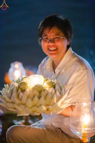 ภาพ No.170360:พิธีลอยกระทงธรรม ณ สระเศรษฐีทะเลบุญ มหาวิหารพระมงคลเทพมุนีฯ วัดพระธรรมกาย วันศุกร์ที่ 15 พฤศจิกายน พ.ศ.2567 (วันเพ็ญ 15 ค่ำ เดือน 12)