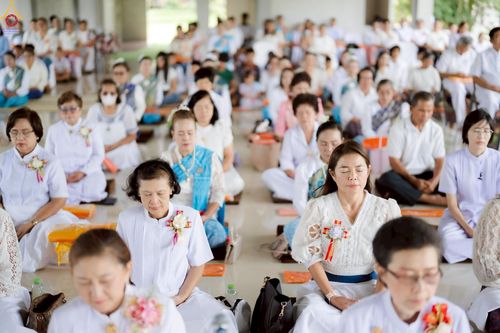 ภาพ No.234275:พิธีมุทิตาสักการะ "พระสิริรัตนเมธี" เจ้าคณะจังหวัดเลย ,พิธีถวายไทยธรรม ๙ วัด และพิธีทอดผ้าป่าเพื่อสร้างทุกสิ่ง  ในวาระทำบุญครบรอบ ๑๐ ปี ณ ศูนย์ปฏิบัติธรรมแก้วภูเรือ อ.ภูเรือ จ.เลย