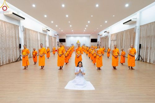 ภาพ No.216553:วันอังคารที่ 8 เม.ย. พ.ศ. 2568 พิธีบรรพชาสามเณร ณ ศูนย์ปฏิบัติธรรมเขาคิชฌกูฏ จันทบุรี