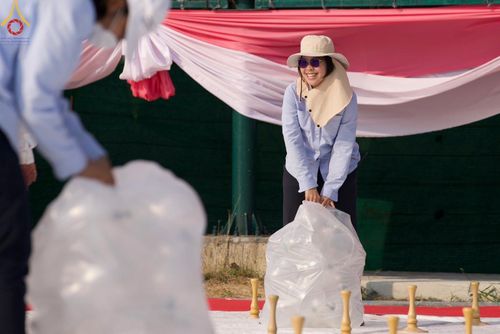 ภาพ No.109397:V.7 พลังใจ การเตรียมงาน เก็บงาน การรับบุญของเจ้าหน้าที่หน่วยงานต่างๆ เพื่อโครงการธรรมยาตรา กตัญญูบูชามหาปูชนียาจารย์ พระมงคลเทพมุนี (สด จนฺทสโร) พระผู้ปราบมาร อนุสรณ์สถาน 7 แห่ง ปีที่ 12 ระหว่างวันที่ 2 - 31 มกราคม พ.ศ.2567