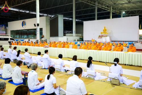 ภาพ No.121626:พิธีถวายภัตตาหารเป็นสังฆทาน แด่คณะพระธรรมยาตรา ปีที่ 12 วันที่ 31 มกราคม พ.ศ. 2567 ณ สภาธรรมกายสากล วัดพระธรรมกาย