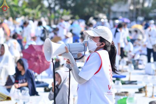 ภาพ No.112514:V.11 สามารถ การเตรียมงาน เก็บงาน การรับบุญของเจ้าหน้าที่หน่วยงานต่างๆ เพื่อโครงการธรรมยาตรา กตัญญูบูชา มหาปูชนียาจารย์ พระมงคลเทพมุนี (สด จนฺทสโร) พระผู้ปราบมาร อนุสรณ์สถาน 7 แห่ง ปีที่ 12 ระหว่างวันที่ 2 - 31 มกราคม พ.ศ.2567