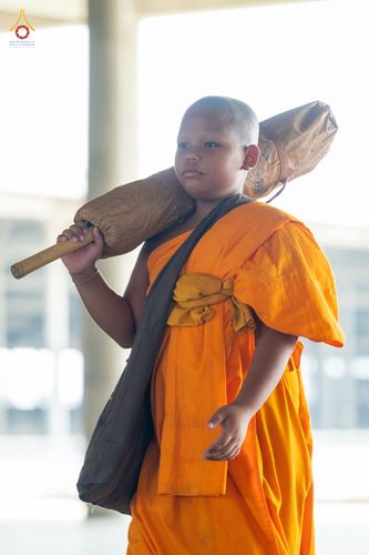 ภาพ No.81022:การฝึกเดินธุดงค์ของสามเณร ในโครงการบรรพชาสามเณรเพื่อฟื้นฟูพระพุทธศาสนาทั่วไทย ประจำปี 2566 ณ วิหารคดชั้น2 วัดพระธรรมกาย