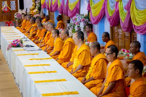 ภาพ No.295547:วันที่ 16 มกราคม พ.ศ. 2569 พิธีถวายภัตตาหารเป็นสังฆทาน แด่พระธรรมยาตรา ณ วัดโบสถ์บน ต.บางคูเวียง จ.นนทบุรี อนุสรณ์สถานลำดับที่ 4 สถานที่เกิดด้วยกายธรรม ในโครงการธรรมยาตรา กตัญญูบูชา มหาปูชนียาจารย์ พระมงคลเทพมุนี(สด จนฺทสโร) พระผู้ปราบมาร อนุสรณ์สถาน 7 แ