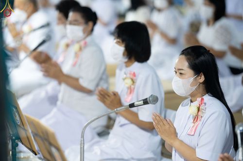 ภาพ No.69975:พิธีถวายภัตตาหารเป็นสังฆทาน แด่คณะพระธรรมยาตราฯ ในโครงการธรรมยาตราฯ ปีที่ 11 ณ อนุสรณ์สถานมหาวิหารพระมงคลเทพมุนี อ.สองพี่น้อง จ.สุพรรณบุรี วันที่ 10 มกราคม พ.ศ. 2566