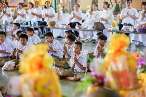ภาพ No.333645:วันพฤหัสบดี ที่ 11 มิถุนายน พ.ศ.2569 โครงการตักบาตรปลื้มใจ" เนื่องในวันไหว้ครู  ณ โรงเรียนธนสิทธิ์อนุสรณ์ อ.บางพลี จ.สมุทรปราการ