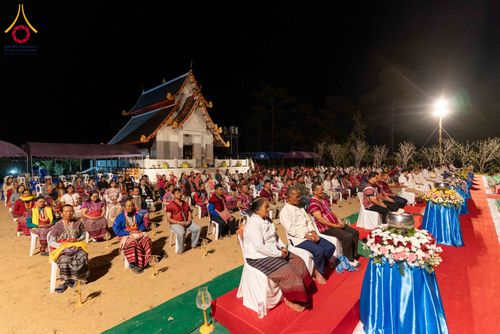 ภาพ No.309093:วันศุกร์ที่ 6 กุมภาพันธ์ พ.ศ.2569 พิธีจุดประทีปโคมลาน ปล่อยโคมลอยถวายเป็นพุทธบูชา  ณ ลานธรรมเจดีย์วัดทุ่งเจริญธรรม อ.อมก๋อย จ.เชียงใหม่