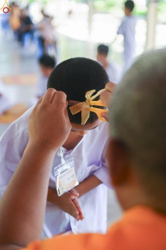 ภาพ No.317372:วันพุธที่ 1 เมษายน พ.ศ. 2569 พิธีตัดปอยผมยุวธรรมทายาท โครงการบรรพชาสามเณรฟื้นฟูพระพุทธศาสนา (ภาคฤดูร้อน) ปิดเทอมเติมธรรม ณ ศูนย์ปฏิบัติธรรมบุญประสาน จ.สระบุรี