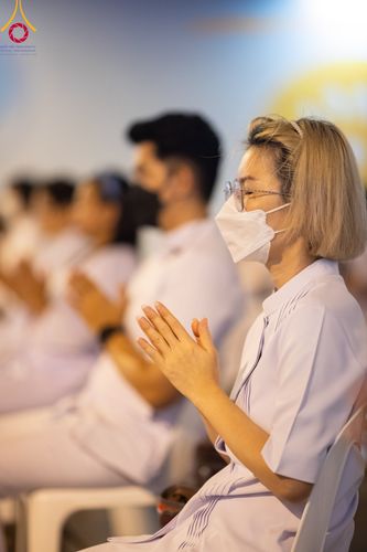 ภาพ No.90440:พิธีฉลองชัยสวดมนต์บทธัมมจักกัปปวัตตนสูตร 5,759,139,139 จบ เนื่องใน 139 ปี วันคล้ายวันเกิดด้วยรูปกายเนื้อ พระมงคลเทพมุนี (สด จนฺทสโร) พระผู้ปราบมาร วันอังคารที่ 10 ตุลาคม พ.ศ. 2566 ณ มหารัตนวิหารคด วัดพระธรรมกาย จ.ปทุมธานี