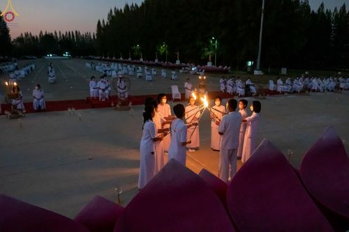 ภาพ No.68404:พิธีมุทิตาสักการะ หลวงพ่อทัตตชีโว เนื่องในวาระ อายุวัฒนมงคล 82 ปี 51 พรรษา ณ พระมหาเจดีย์ทัตตชีโว ศูนย์อบรมเยาวชนกาญจนบุรี วันที่ 21 ธันวาคม พ.ศ. 2565