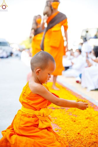 ภาพ No.72418:พิธีต้อนรับพระธรรมยาตรา ในโครงการธรรมยาตรากตัญญูบูชา มหาปูชนียาจารย์ พระมงคลเทพมุนี(สด จนฺทสโร) พระผู้ปราบมาร อนุสรณ์สถาน 7 แห่ง ปีที่ 11 วันที่ 18 มกราคม พ.ศ. 2566 ณ อนุสรณ์สถานลำดับที่ 4 สถานที่เกิดด้วยกายธรรม วัดโบสถ์ (บน) บางคูเวียง อ.บางกรวย จ.นนทบุ
