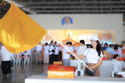 ภาพ No.322103:วันที่ 14 เมษายน พ.ศ.2569 การเตรียมกล่องไทยธรรม วันสุดท้าย เพื่องานถวายมหาสังฆทาน 40,000 กว่าวัดทั่วประเทศ วันคุ้มครองโลก 22 เมษายน พ.ศ.2569 วัดพระธรรมกาย