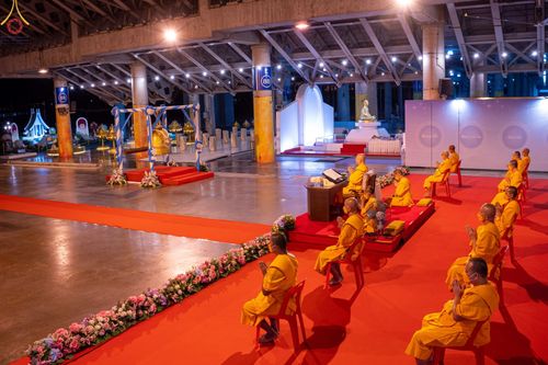 ภาพ No.72848:พิธีฉลองชัยสวดมนต์บทธรรมจักร 5,045,000,114 จบ เนื่องในวันคล้ายวันเกิด ครบรอบ 114 ปี คุณยายมหารัตนอุบาสิกาจันทร์ ขนนกยูง ณ วัดพระธรรมกาย จ.ปทุมธานี วันที่ 19 มกราคม พ.ศ. 2566
