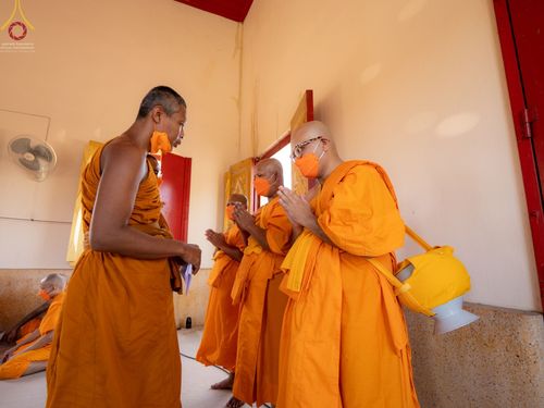 ภาพ No.66812:พิธีอุปสมบท วัดแจ่มราษฎร์ศรัทธาธรรม(วัดสีล้ง) จ.สมุทรปราการ  รับบุญจัดงานโดย สำนักกัลยาณมิตร ภาคนครหลวง 6 เมื่อวันที่ 7 ธันวาคม พ.ศ. 2565