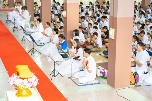 ภาพ No.288547:วันที่ 5 มกราคม พ.ศ. 2569 พิธีทอดผ้าป่าทำนุบำรุงศาสนสถาน ณ วัดอัมพวัน ต.สองพี่น้อง อ.สองพี่น้อง จ.สุพรรณบุรี ในโครงการธรรมยาตรา กตัญญูบูชา มหาปูชนียาจารย์ พระมงคลเทพมุนี(สด จนฺทสโร) พระผู้ปราบมาร อนุสรณ์สถาน 7 แห่ง ปีที่ 14