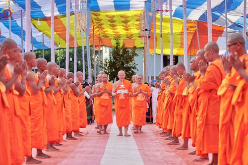 ภาพ No.65720:พิธีถวายพระบรมสารีริกธาตุ เพื่อประดิษฐาน ณ พระพุทธรูปปางไสยยาสน์ ที่ยาวที่สุดในบังกลาเทศ  วันที่ 22 พฤศจิกายน พ.ศ. 2565