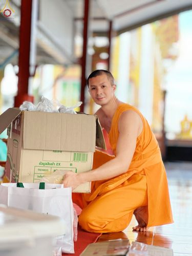 ภาพ No.65758:การเตรียมงานอุปสมบท วัดเกิดการอุดมและวัดมงคลพุการาม อ.คลองหลวง จ.ปทุมธานี โดยเจ้าหน้าที่สำนักสื่อ DMC ในโครงการอุปสมบทบูชาธรรม มหาปูชนียาจารย์ประจำปี 2565 เมื่อวันที่ 6 ธันวาคม พ.ศ. 2565