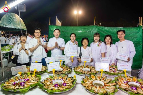 ภาพ No.301702:วันที่ 24 มกราคม พ.ศ. 2569 พิธีถวายภัตตาหารเป็นสังฆทาน แด่พระธรรมยาตรา ณ อนุสรณ์สถานบางปลา วัดบางปลา อำเภอบางเลน จังหวัดนครปฐม ในโครงการธรรมยาตรา กตัญญูบูชา มหาปูชนียาจารย์ พระมงคลเทพมุนี(สด จนฺทสโร) พระผู้ปราบมาร อนุสรณ์สถาน 7 แห่ง ปีที่ 14