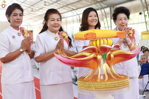 ภาพ No.283165:วันอาทิตย์ที่ 26 ตุลาคม พุทธศักราช 2568 พิธีทอดกฐินสามัคคี กตัญญูบูชาธรรมมหาปูชนียาจารย์ และโครงการกฐินทั่วไทย 30,000 วัด บูชาธรรม 81 ปีหลวงพ่อธัมมชโย  ณ ศูนย์อบรมเยาวชนอุตรดิตถ์