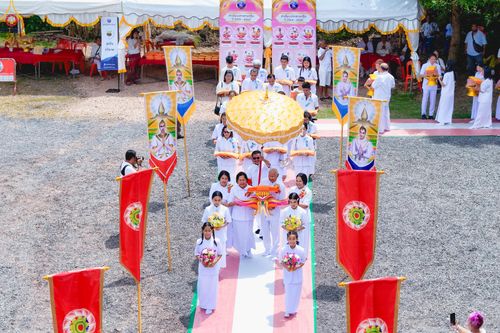 ภาพ No.281909:วันที่ 28 ตุลาคม พ.ศ 2568 พิธีทอดกฐินสามัคคีทั่วไทย 30,000 วัด  โดยคณะศิษยานุศิษย์ บูชาธรรม 81 ปี  หลวงพ่อธัมมชโย ณ ศูนย์ปฏิบัติธรรมพัทลุง