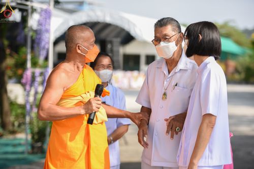 ภาพ No.65079:พิธีถวายสังฆทานแด่ คณะสงฆ์ 150 วัด จังหวัดสระบุรี ณ ศูนย์ปฎิบัติธรรมสระบุรี ต.นายาว อ.พระพุทธบาท จ.สระบุรี  วันอังคาร ที่ 1 พฤศจิกายน พ.ศ.2565