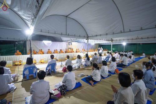 ภาพ No.69881:พิธีถวายภัตตาหารเป็นสังฆทาน แด่คณะพระธรรมยาตราฯ ในโครงการธรรมยาตราฯ ปีที่ 11 ณ อนุสรณ์สถานมหาวิหารพระมงคลเทพมุนี อ.สองพี่น้อง จ.สุพรรณบุรี วันที่ 9 มกราคม พ.ศ. 2566