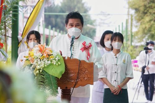 ภาพ No.68522:พิธีเจริญพระพุทธมนต์และตักบาตรพระ ๑,๐๐๐ รูป บำเพ็ญกุศลเพื่อถวายพระพรชัยแด่ สมเด็จพระเจ้าลูกเธอเจ้าฟ้าพัชรกิติยาภา นเรนทิราเทพยวดี กรมหลวงราชสาริณีสิริพัชร มหาวัชรราชธิดา และ ฉลองเมืองลำปาง ๑,๓๔๒ ปี วันศุกร์ที่ ๓๐ ธันวาคม พ.ศ.๒๕๖๕ ณ ศูนย์ปฏิบัติธรรมลำปาง 