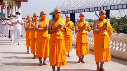 ภาพ No.66964:พิธีอุปสมบทวัดละหาร อ.บางบัวทอง    จ.นนทบุรี รับบุญจัดงานโดย สำนักต่างประเทศ เมื่อวันที่ 7 ธันวาคม พ.ศ. 2565