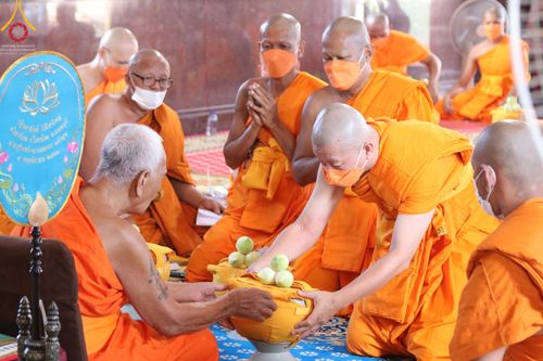 ภาพ No.66739:พิธีอุปสมบทวัดไทรใหญ่ อ.ไทรน้อย จ.นนทบุรี รับบุญจัดงานโดย สถาบันพัฒนาเยาวชนโลก เมื่อวันที่ 7 ธันวาคม พ.ศ. 2565