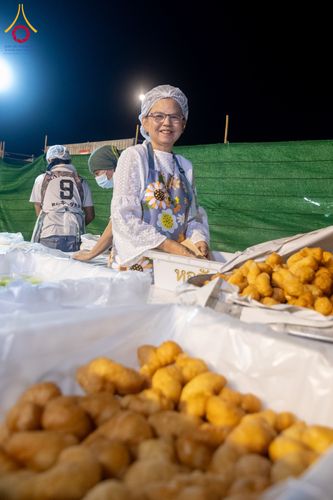 ภาพ No.299083:วันที่ 21 มกราคม พ.ศ. 2569 พิธีถวายภัตตาหารเป็นสังฆทาน แด่พระธรรมยาตรา ณ อนุสรณ์สถานบางปลา วัดบางปลา อำเภอบางเลน จังหวัดนครปฐม ในโครงการธรรมยาตรา กตัญญูบูชา มหาปูชนียาจารย์ พระมงคลเทพมุนี(สด จนฺทสโร) พระผู้ปราบมาร อนุสรณ์สถาน 7 แห่ง ปีที่ 14